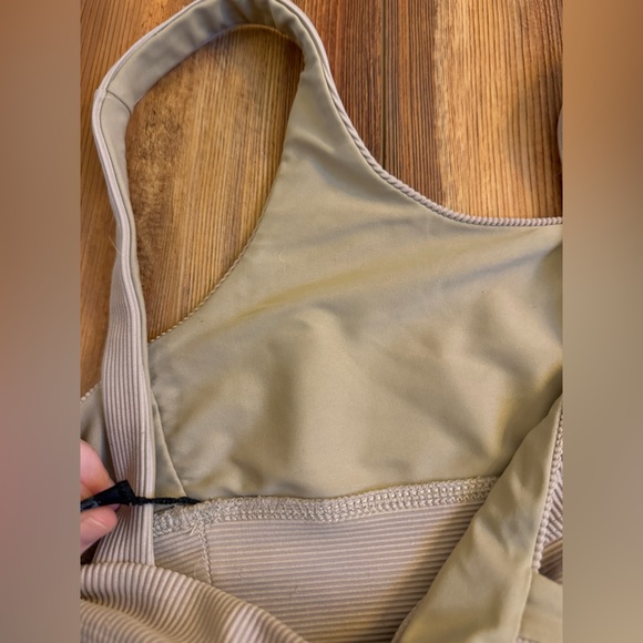 Beach Riot - Small Ribbed Beige Bralette - Picture 5 of 7